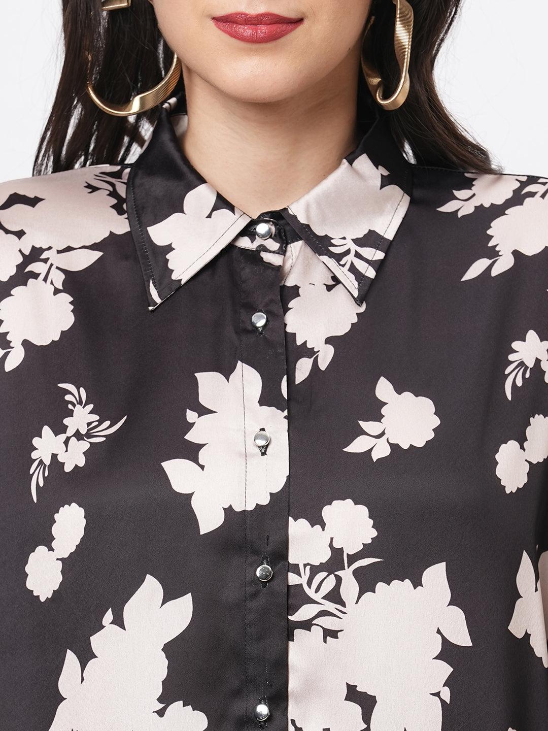 Hashtag Be Featuring a knee lenth freesize kaftan shirt dress with front button down placket