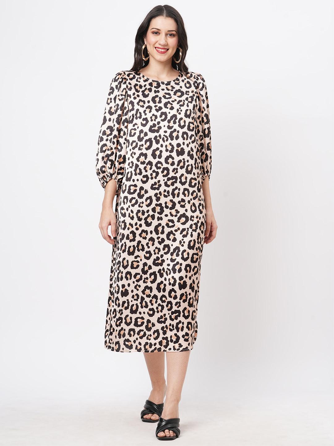 Hashtag Be oversized animal print calf length dress for a date in the evening