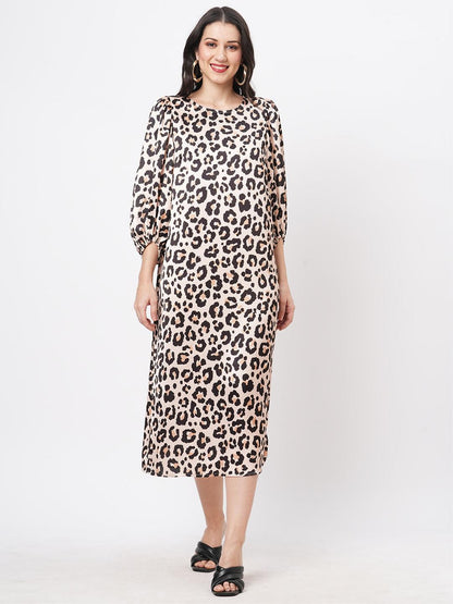 Hashtag Be oversized animal print calf length dress for a date in the evening