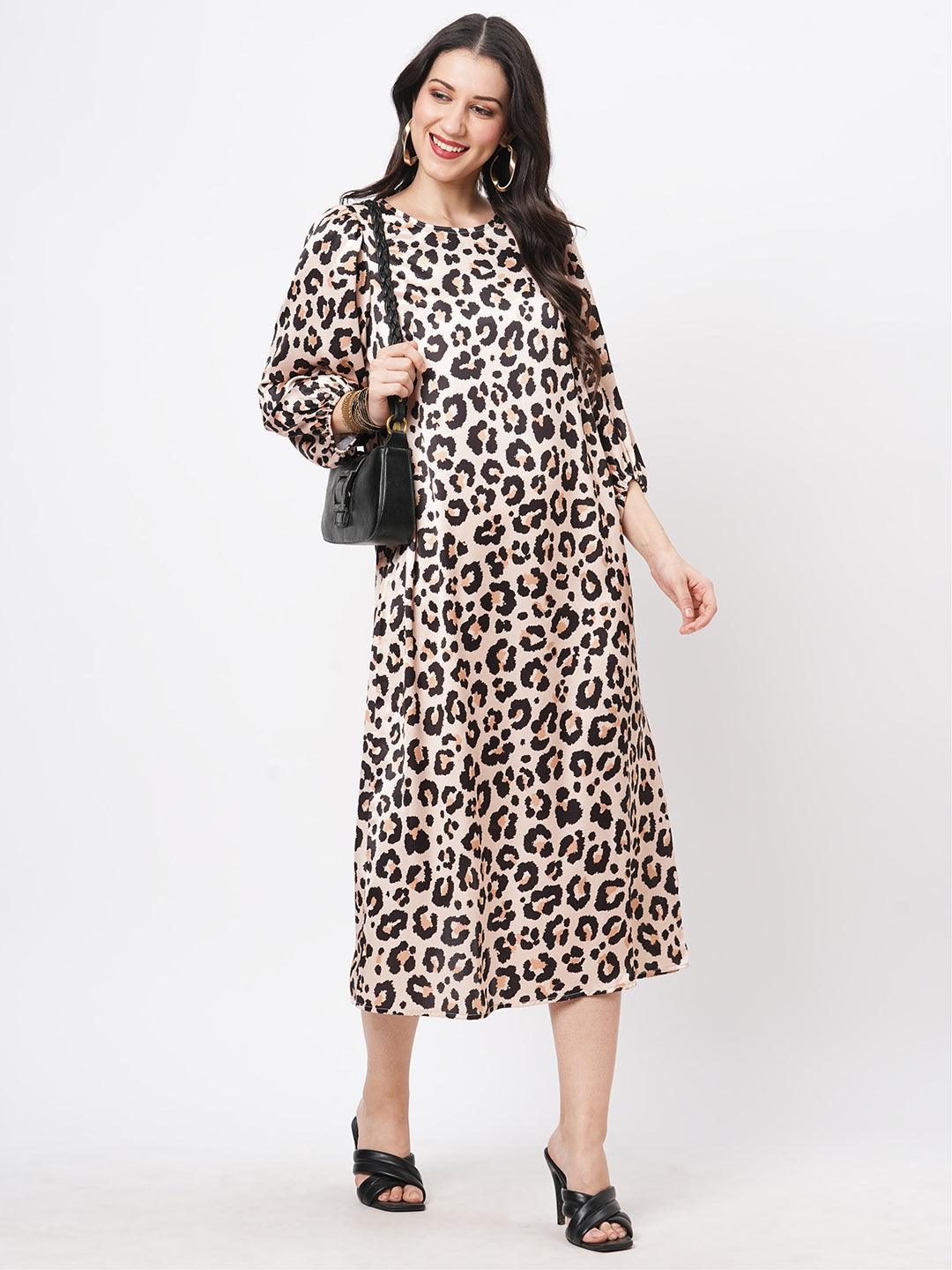 Hashtag Be oversized animal print calf length dress for a date in the evening
